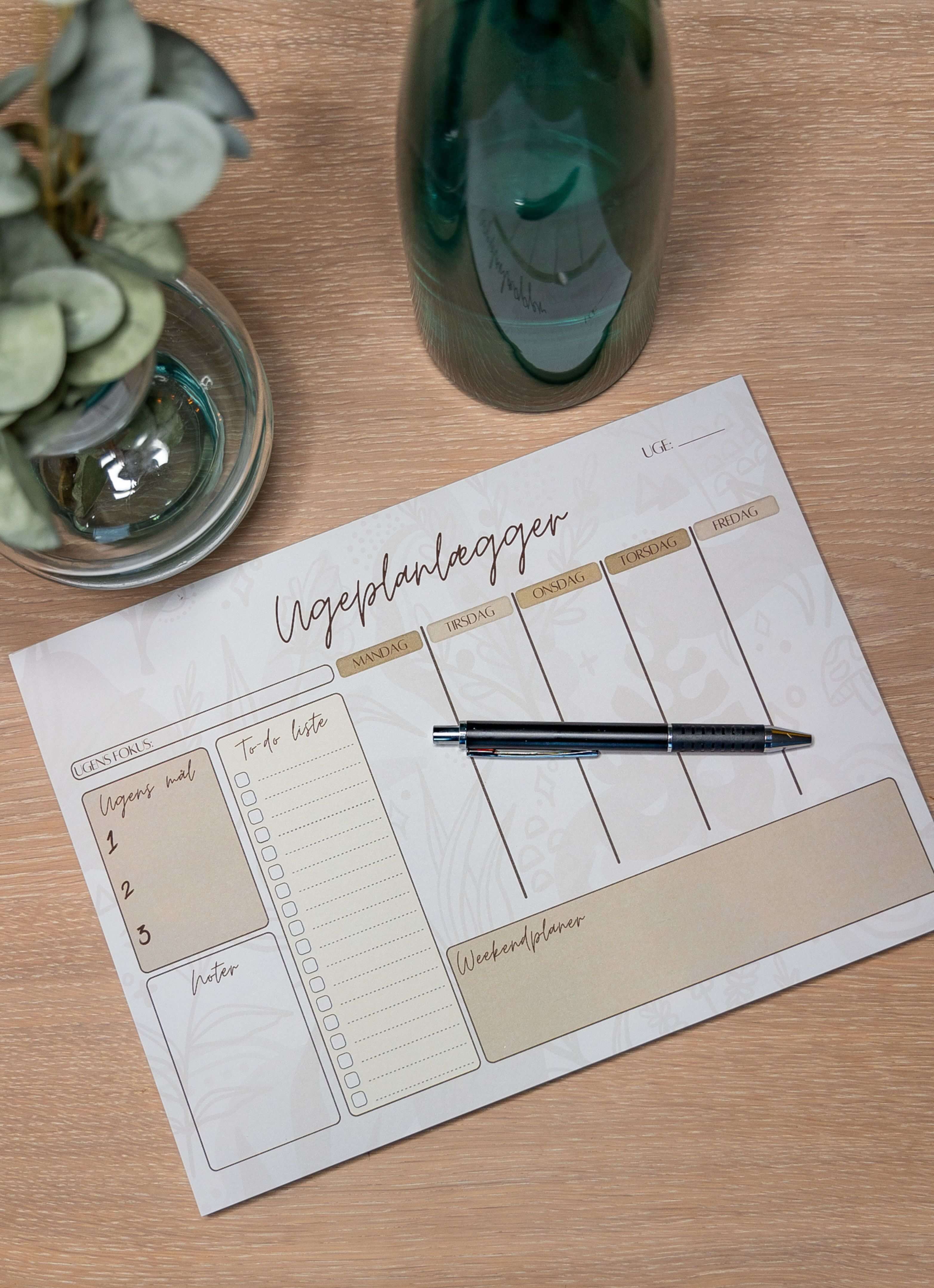 Ugeplanlægger m. magnetbagside
