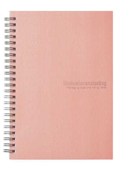 Motivationsnotesbog, Smart Makro, målplanlægning, vane tracker, daglig vanetracker, to-do liste bog, ugekalender, personlig udvikling, produktivitetsbog, notesbog til vægttab, struktur i hverdagen, planlægningsbog, årskalender, dagbog, målsætning, planlægning, organisering, skrivebog, notesbog til mål, vaneopbygning, livsstilsbog, arbejdstilrettelæggelse, fokuseret hverdag, overblik over mål, planlægningsværktøj.